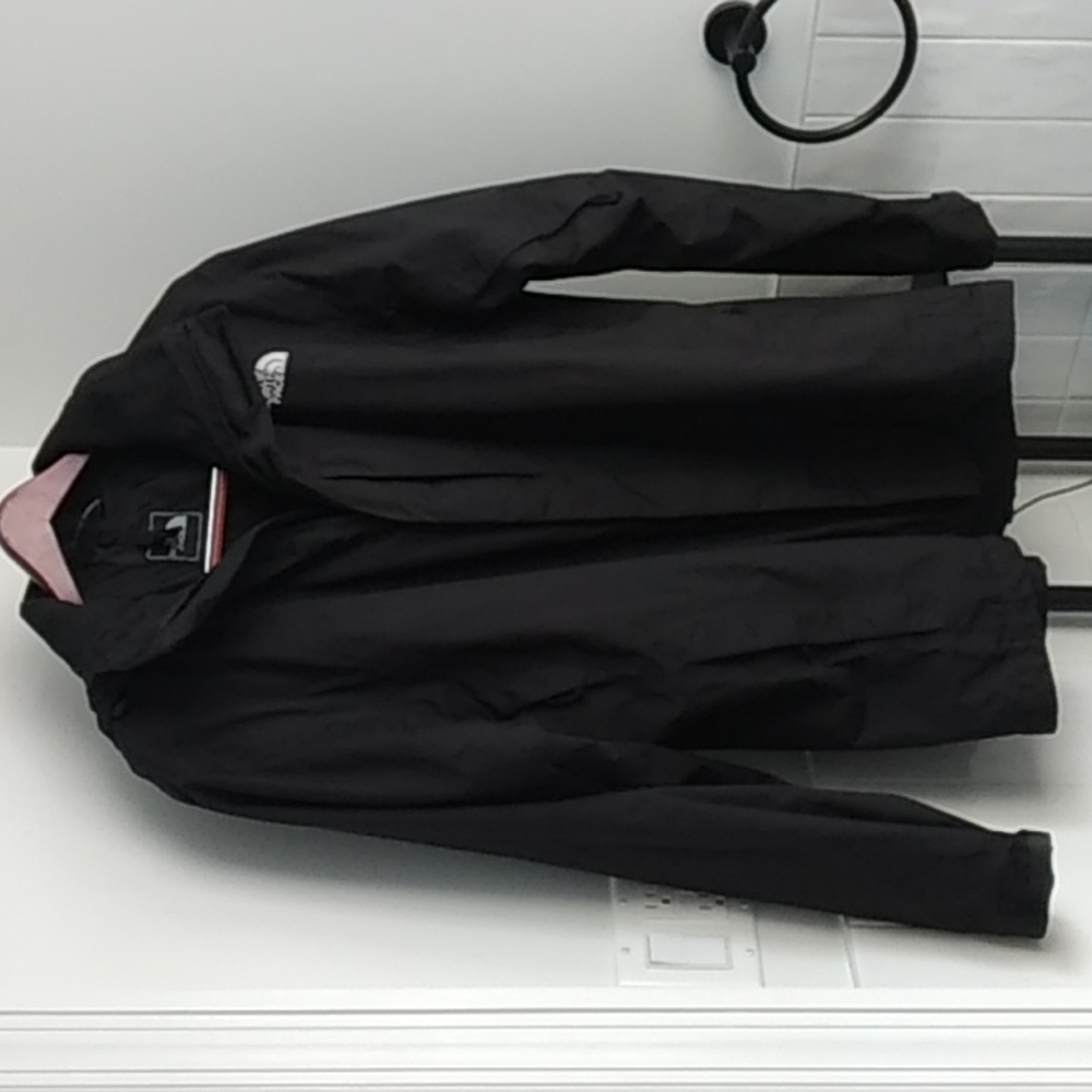 Men's Northface HyVent hooded jacket XL.